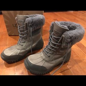 Ugg Adirondack boot
